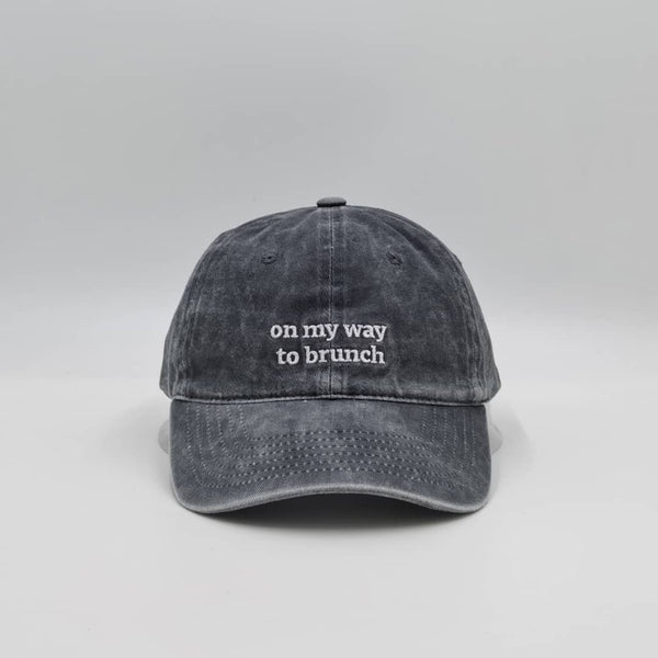 Basecap aus Baumwolle I on my to brunch I Grau