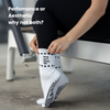 Weiße Pilates Grip Socks mit rutschfesten Noppen und dem Spruch ‚Sorry. Can’t. Pilates. Bye.‘ – bequeme Anti-Rutsch Socken für Reformer Training und Pilates Studio